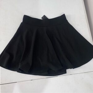 Women’s DJT Skater Flared Skirt Black Elastic Waist Shorts Lining Size Small NWT